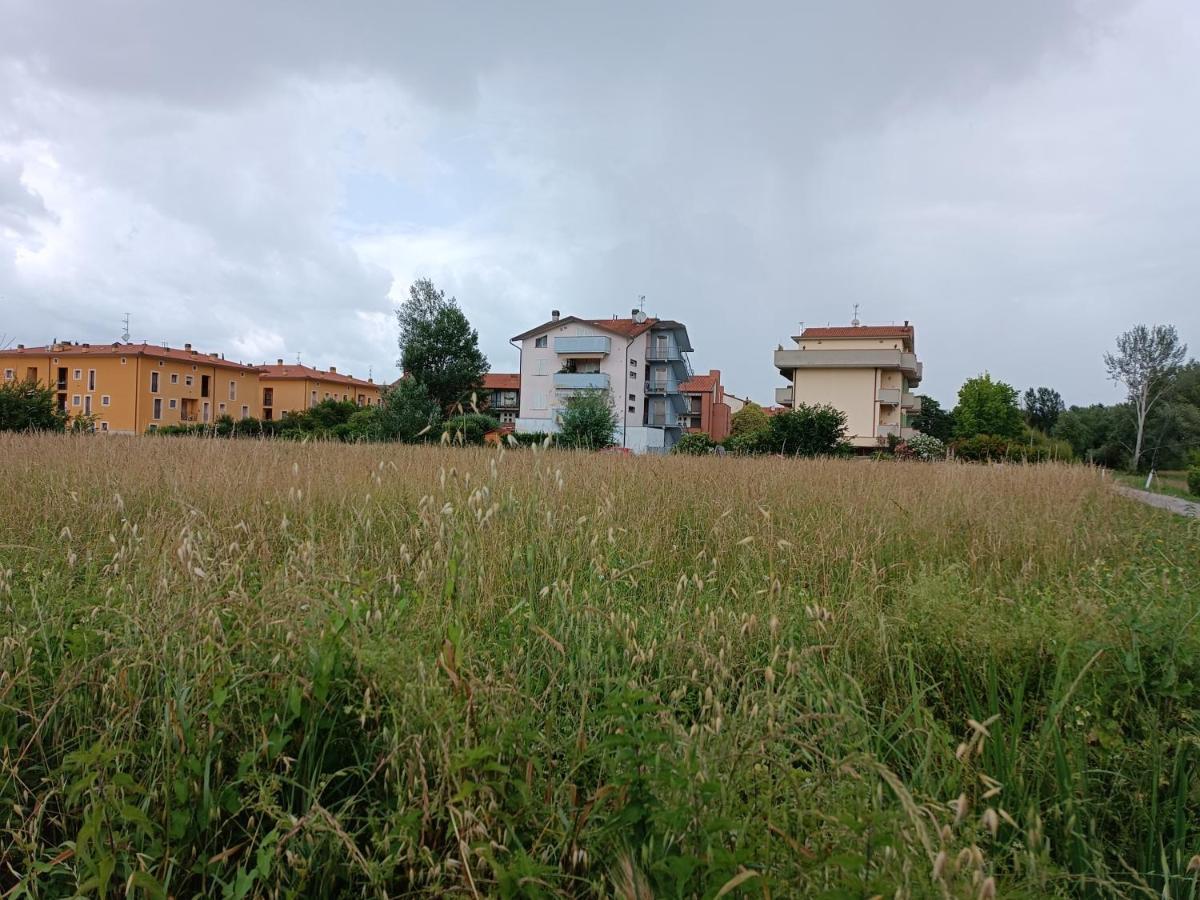 ルッカCasa Degli Aromiアパートメント エクステリア 写真
